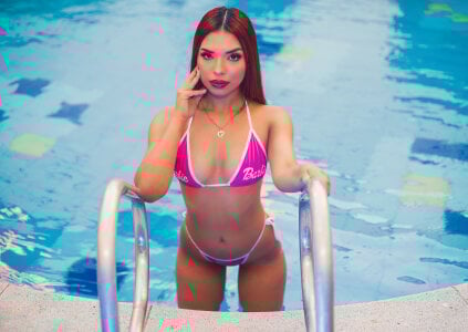Emmily_Savage