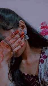 Aaisha_01 Public Pic