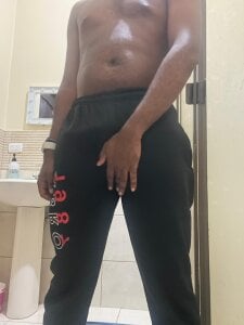 Me de s_hornet  photos