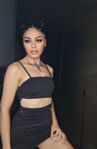 ania_queen: Public ( 4 фото)