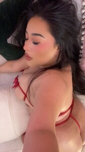 Zoey_thompson Red and tender my love, I would like you to make me all yours 🎀😍 Pic 2