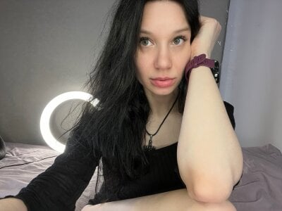 s1lent__v0iD meet some Kat Pic