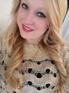 AliceCat_01 Public Pic 6