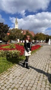 Ash_20_ Public Pic 3