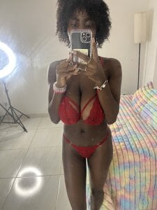 MorenaLush_Eup Public  7. fénykép