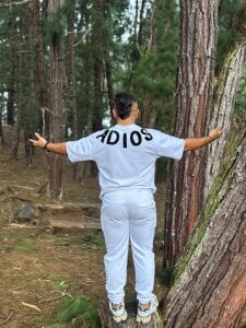 Naughty_Charly Hey i am back hehehe Pic