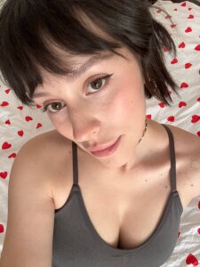 pinkyhoy Public Pic 2