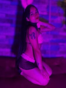 AmelieRose69 dare to play with me🔥😏 Pic 2