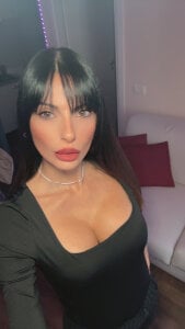 Lady_Charme New look 💇🏻‍♀️ Pic 2