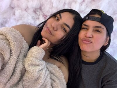 Mia_and_lexy We are an explorer of forbidden pleasures....🥵👅🫦💕😏 Pic 2