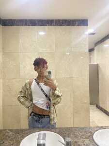 Billie_Turner_ Public Pic 7