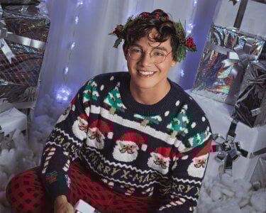 DyllanCooper Christmas 2025 Pic 2