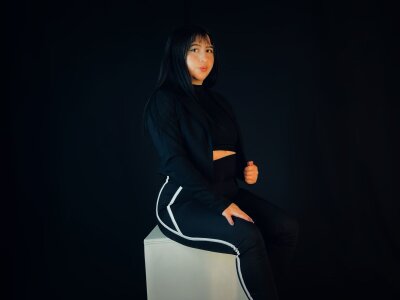 Violetta_Evans__ Public Pic 6