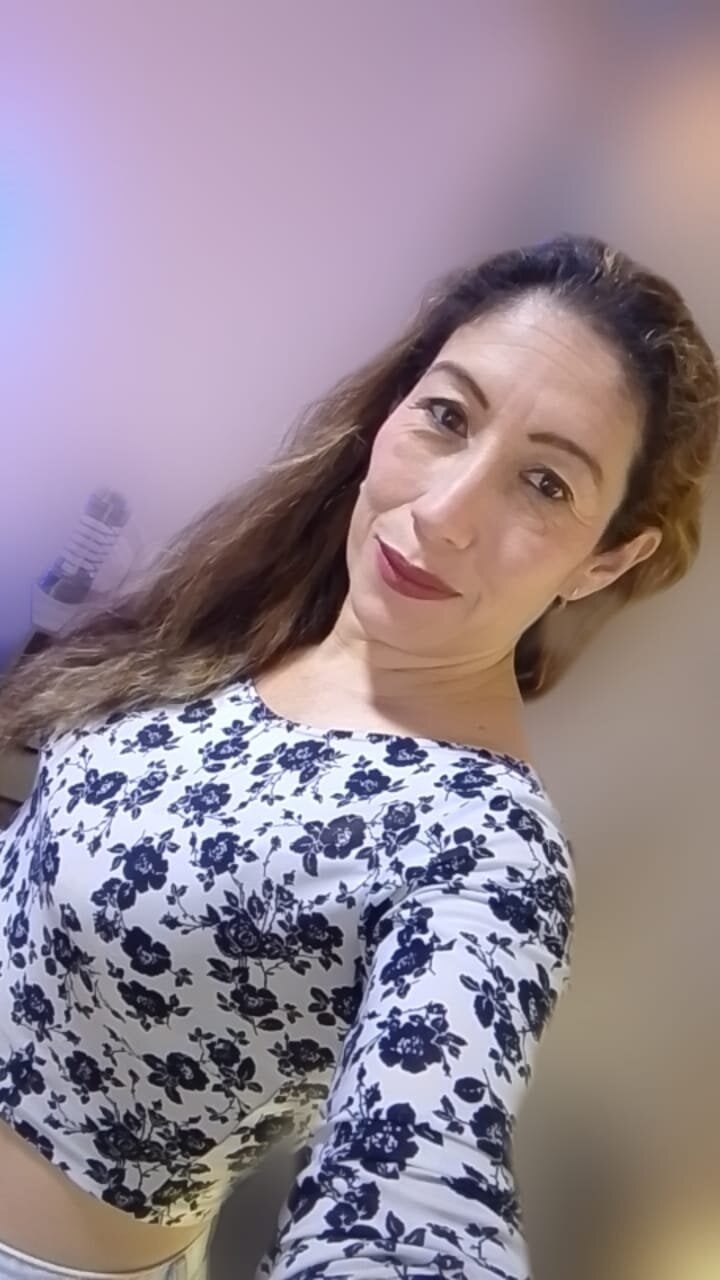 صور kaylaMinov_ الرائجة  6329