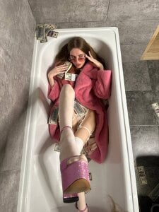 StellaLawless 🩷Barbie🩷 사진 4
