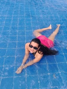 ROXANA_DIAZ Public Pic 3