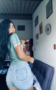 valentina_cortes_ Public Gambar 2