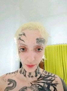 barbara_anal_squirt_ Au Bilde