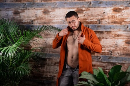 just one garment😈🔥 de Nathan_rivers  2 photos