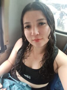 Zoe_Cuttee Public Pic 5