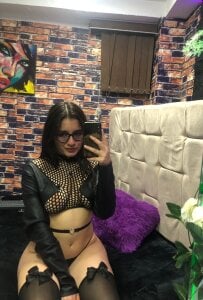 meelanyharux303av Neeew pics sweetheart❤️‍🔥 Pic