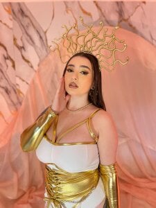 SarahRhodes_ Egyptian goddess Pic 3