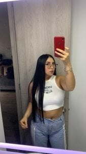 Public de APRIL_TAY1  Imagens