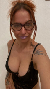 JuliaStar88 Look at me Pic 6