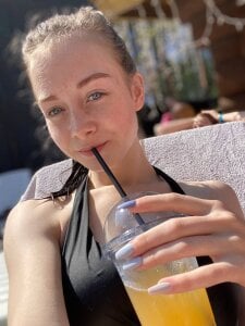 MariaLunton Public Pic 6