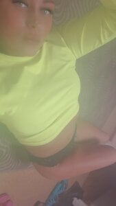 OnlyMila Public Bilde