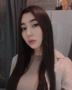 Alice_puff Public Pic 2