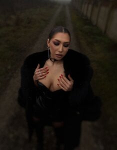 _ChloeLee_ dare to get closer? Foto