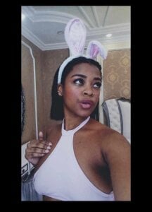 sarahthompson_ 🐇 💋 Pic 2