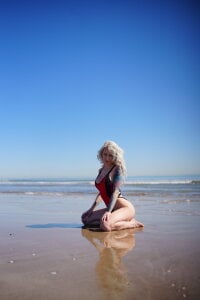 SugarSpiceBlonde Roller skate Pic 2