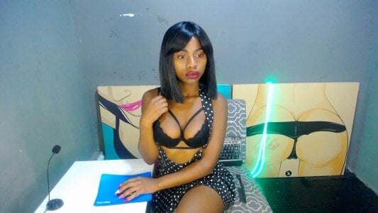 Ebonydollxx