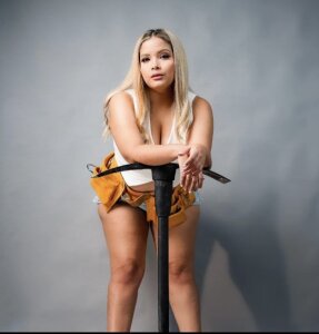 melani_dreamss: Public ( 2 фото)