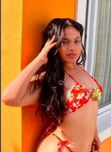 Betty_Sims Public Pic