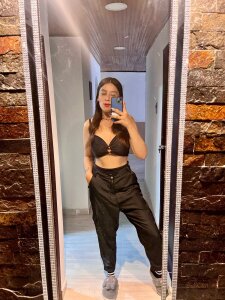 alaya_noir_ Outfits clasic Immagine  5