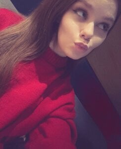 LeyaFlamy Public Pic 2