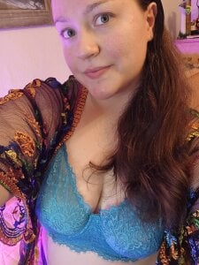 FireproofCuriousiteaze Selfies Pic 9