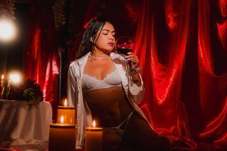 hannah_gray Valentine's Day Pic 3