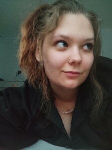 DjennaPalme kullanıcısının just a face (god give me a new phone with a good camera) albümü -  2 fotoğraf