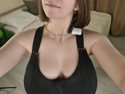 DejaMervis Public Pic