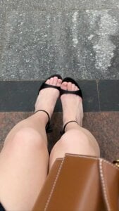 Mia_shy1 heels feet Billede 2