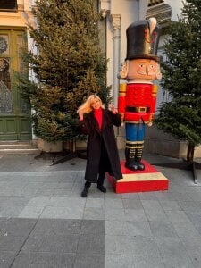 AdelineKingのX-mas VIBE 🎅🏼💋💗の 2枚  の写真