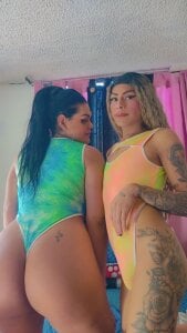 _marian_hotts daring girls 사진 3