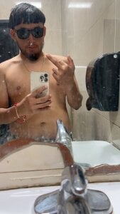 Down4anything111 Public Pic 2