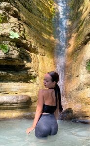 LisaSmiths Liza is back!!! Pic 2