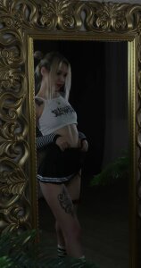 kally_may Public Pic 4