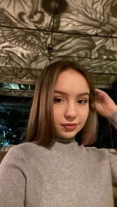 LisaSmiths Beautiful makeup Pic 7